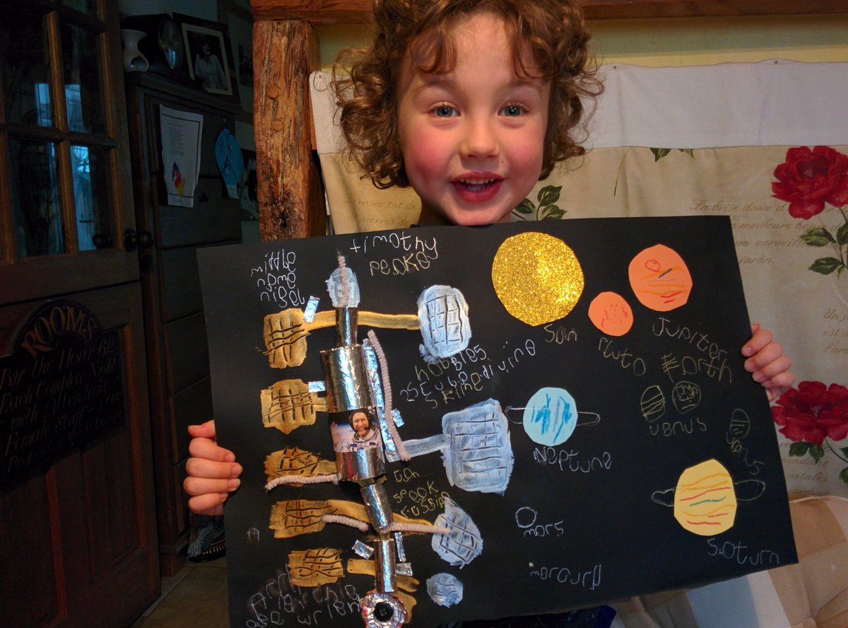 ajwright75's tweet photo. @astro_timpeake @HanburySchool Hi tim only one choice for famous explorer project. Archie Wright age 5. Tim in space https://t.co/rJbuJHpiLV
