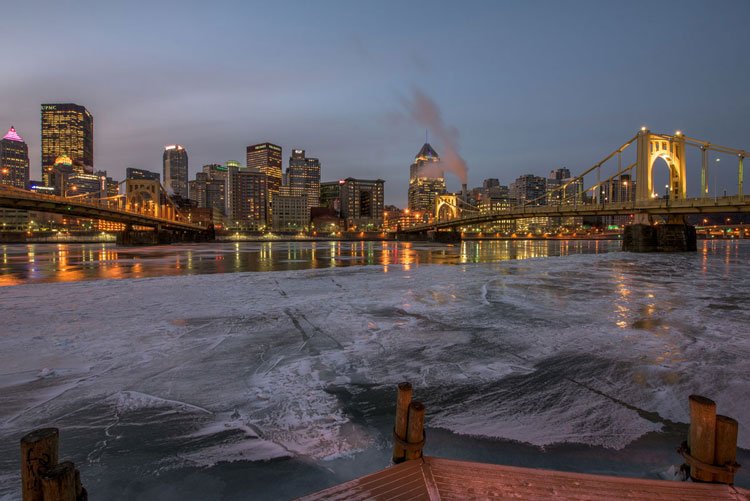 PittsburghMag's tweet photo. Breathtaking. From @DaveDiCello: 15 hi-res photos of this year's frozen rivers: https://t.co/aEn6SebC3s https://t.co/muMZmwgVKR