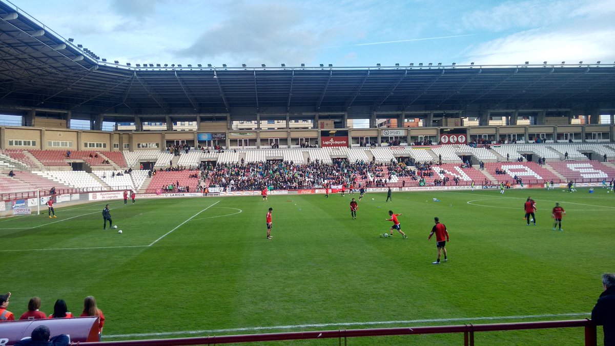 jorgepenya's tweet photo. Muchas gracias a @Kirolbet_es y a Unai por estas entradas para el @UDLogrones vs @realracingclub ¡Aúpa #UDLog! https://t.co/cGBsyRPDWl