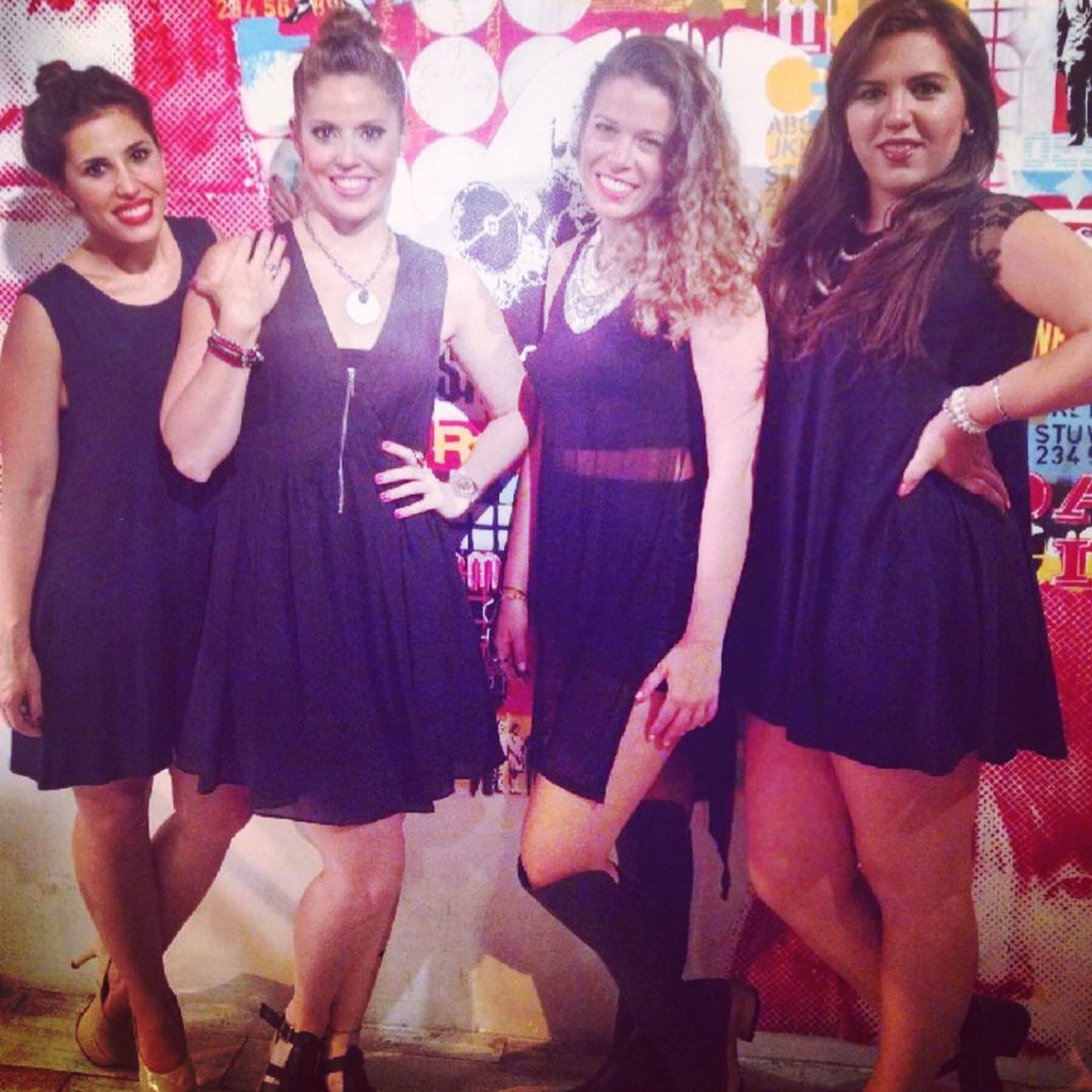 Super diosas las chicas de <a href="/ynqhstandup/">YNQH Stand Up</a> lookeadas postfuncion by <a href="/BasicosRania/">RaniaBasicos</a> 
❤️❤️❤️❤️👏🏻👏🏻👏🏻👏🏻