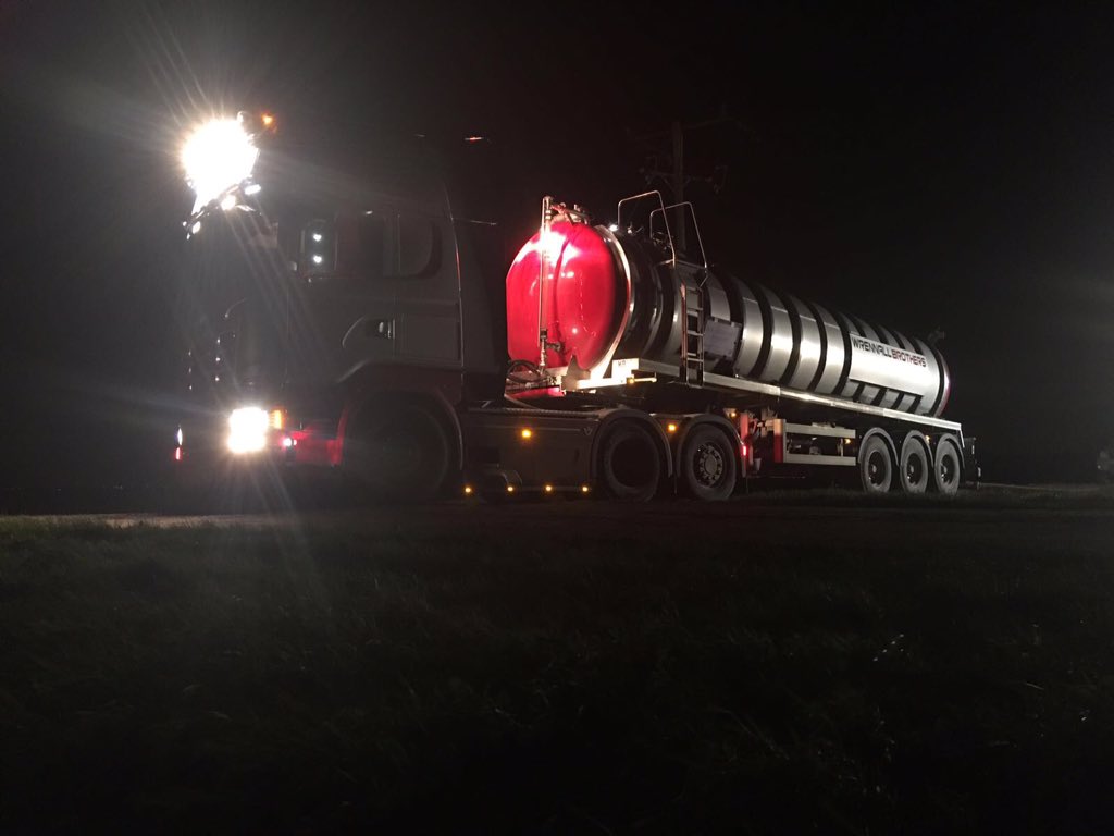 DanWrennall's tweet photo. Wet weather slurry issues call us surprisingly cost effective and efficient solution 07740398794 https://t.co/3IW5qDPQxC