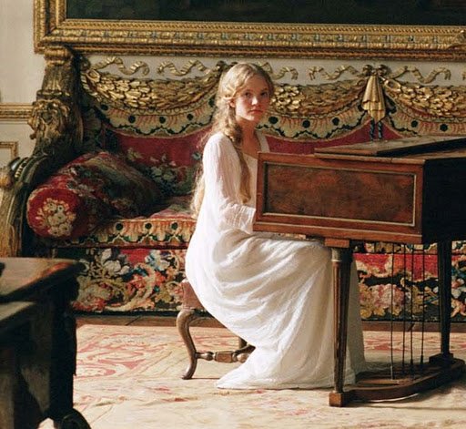 TheFWDarcy's tweet photo. My sister plays the piano remarkably well. I have faith that she is equally capable of playing any other instrument. https://t.co/VC9c7PayhW