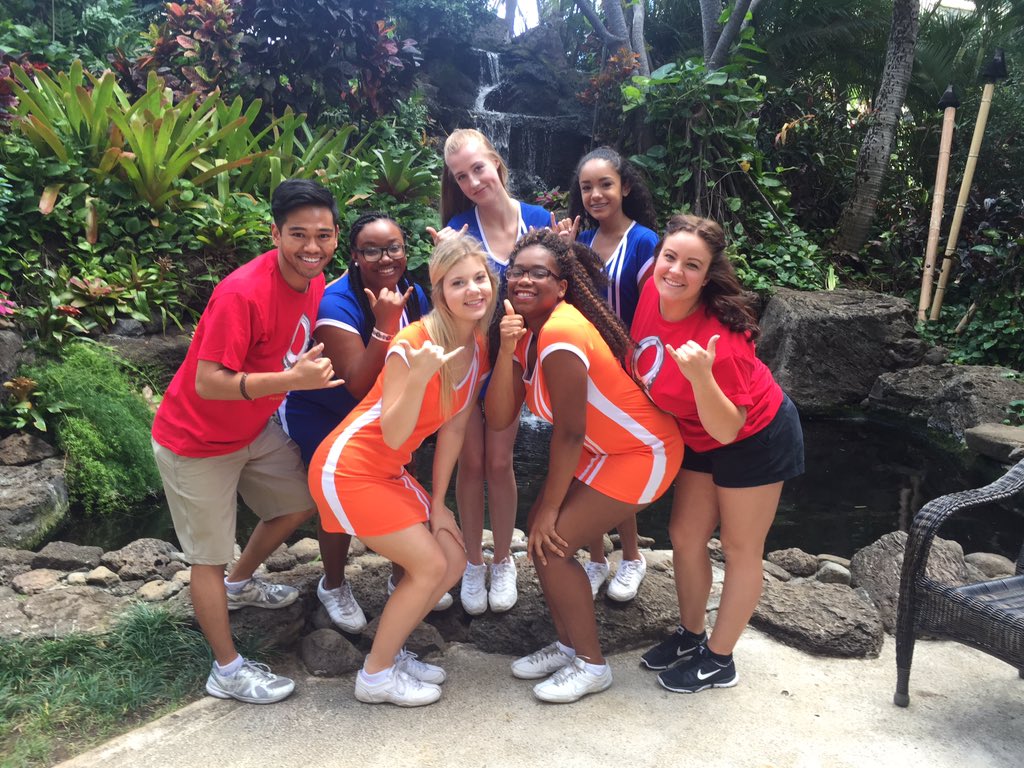 2016 Varsity Pro Bowl!! ❤️💛💙