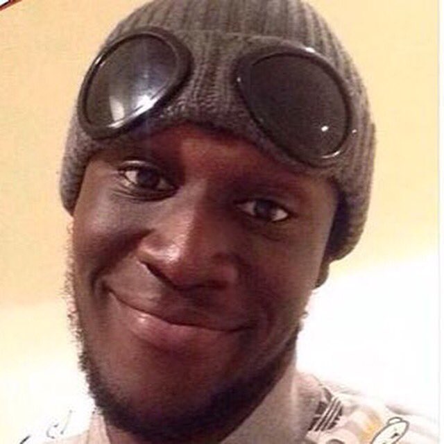 AbdiTV's tweet photo. when she tweets "I hate boys" and you know it's ur fault https://t.co/B87acAcKDT