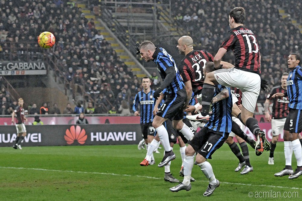 acmilan's tweet photo. The goal scored by Alex! / La rete di Alex! #DerbyMilano #MilanInter 1-0 https://t.co/tU0vULZmpt