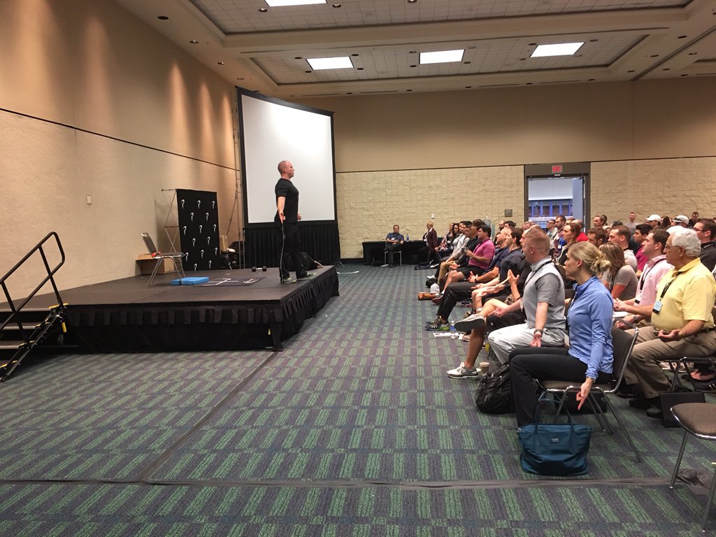0to300golf's tweet photo. Pistols with @jasonglasslab to improve c posture and upper cross syndrome. @MyTPI #tpimco https://t.co/mlxd37Xaib