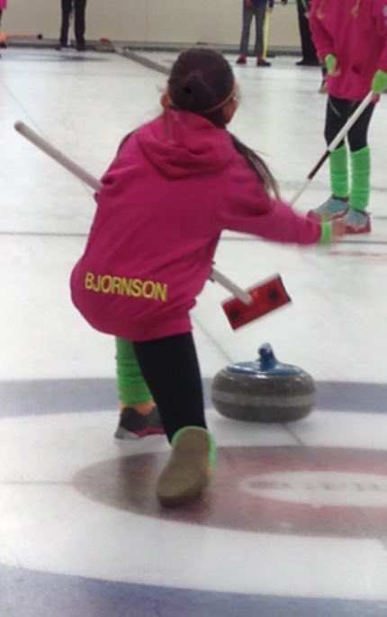 lesbjorn08's tweet photo. My daughter gets to watch this years #Scotties as junior star with @TeamJBroNS #newnumber1fan https://t.co/dLQOA8b8jy