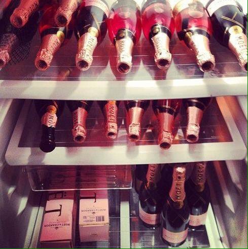 drunkreact's tweet photo. Fridge goals https://t.co/pmhunNHnUd