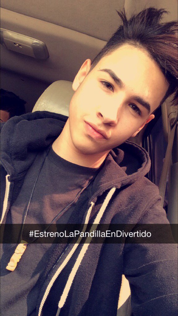 JosueMenez_'s tweet photo. #EstrenoLaPandillaEnDivertido https://t.co/HLnQVgyvFh