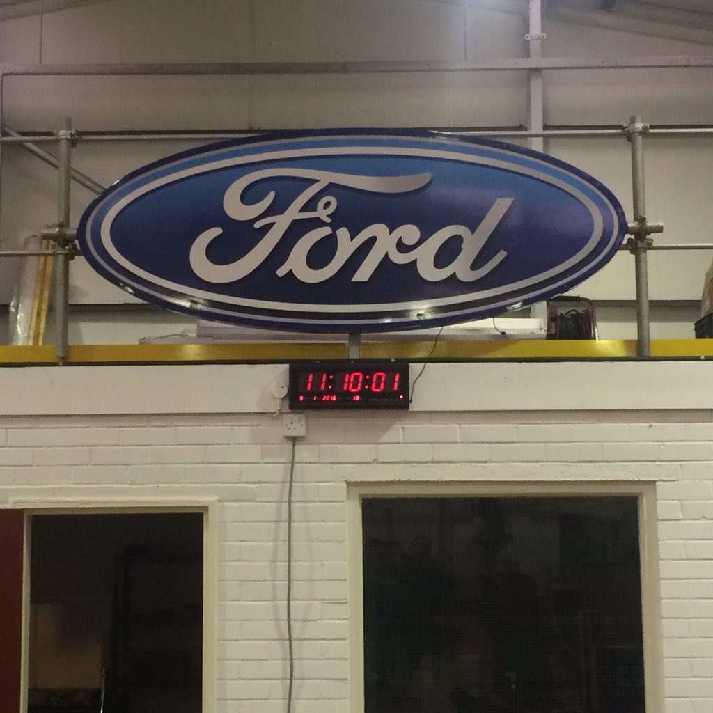xpackboy's tweet photo. My ford sign up at griegs (anembo ) #ford #oldskool #anemboengineering #focusST https://t.co/WmZcIiCxaf