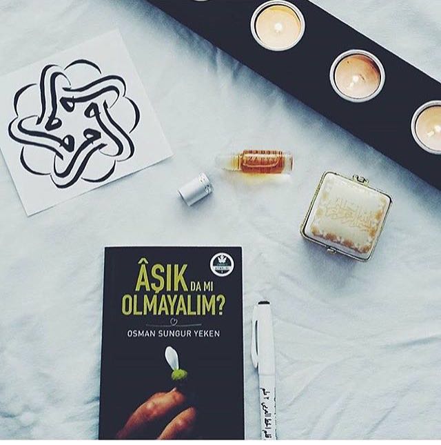 ÇEKİLİŞ VAR! Bu gönderiyi RT yapıp yoruma 5 arkadaşını etiketleyen 3 kişiye İmzalı Aşıkdamı olmayalım kitabı hediye