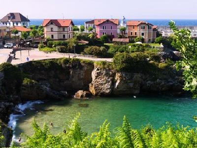 1 o 2 noches + opción cena de marisco para 2 en Llanes , aprovecha el 52% de descuento bit.ly/1SgI80x