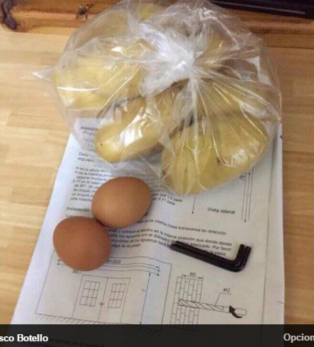 Barajas_el's tweet photo. No vuelvo a comprar una tortilla en IKEA https://t.co/P3DfUwLAxf