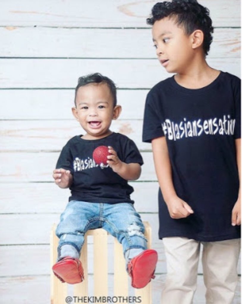 fly_little_guy's tweet photo. Catch up on the Kim Brothers 👉https://t.co/lB1MZBDacx #flylittleguy https://t.co/Fkfz0tJVXy