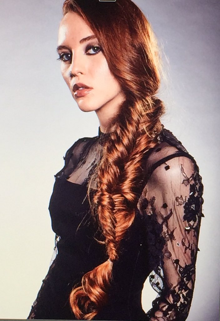 emilypatient's tweet photo. Photoshoot today @KennadysSalon @OliviaGeorge_ @charlyann6  @makeupartistKM @AmeliaWaterson https://t.co/YGoZs8QINt