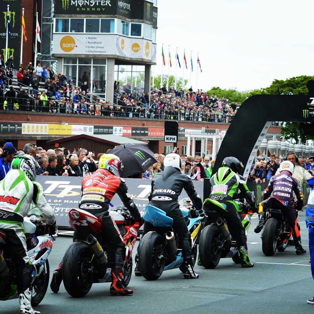 Just looking back on the photos. Remember this one <a href="/JCowardRacing/">Jamie Coward</a> <a href="/coward_sally/">Sally Coward</a> <a href="/CowardJordan/">Jordan Beth Coward</a> <a href="/SeniorSoph0124/">sophie senior</a> #JC