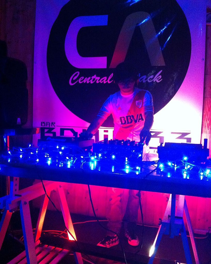Jabiernezto's tweet photo. Last night #mexicali #bajacalifornia #mexico #bahia33 #housemusic #centralAttack #dothemove! https://t.co/PJBsjAX3XK