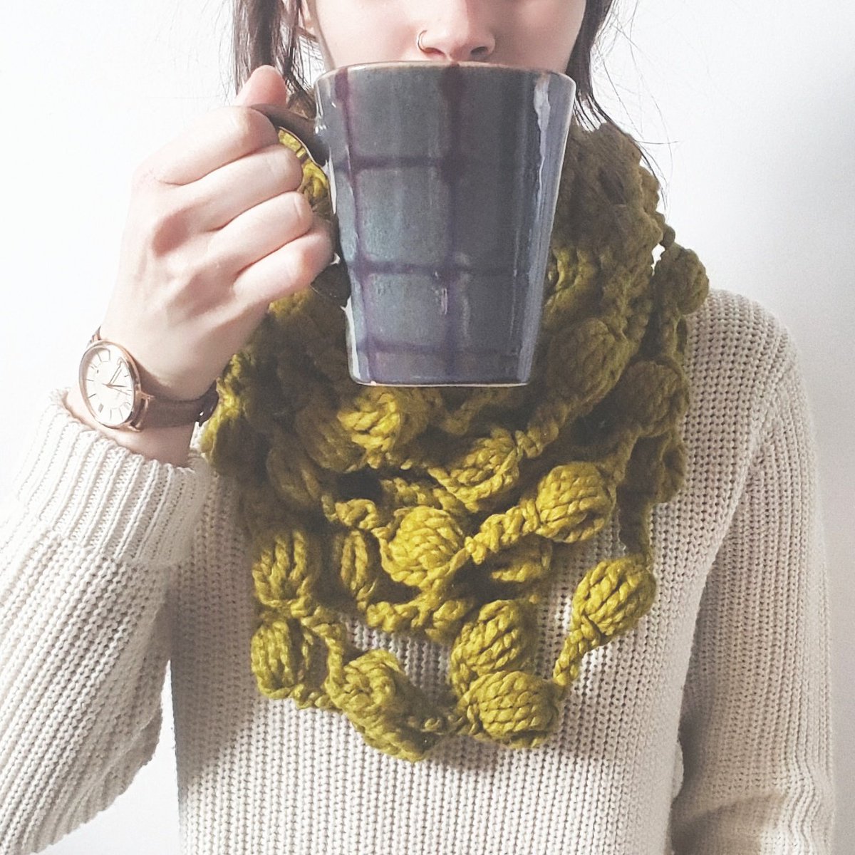 knitbrooks's tweet photo. New winter necklace scarves! Soon listed on @EtsyCA, and will be at the @GGGyeg market next weekend! #yeg #shoplocal https://t.co/xnjtFDC4JI