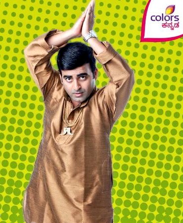 NimmaAnand's tweet photo. Yellarigu dhanyavadagalu. Nimma aashirvaada nanna mele heege irali snehitare :) https://t.co/xQSAqLoe4R