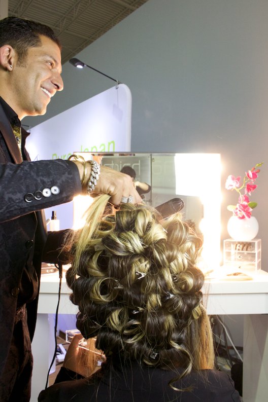 martinobymc's tweet photo. Prep and Style. backstage with Martino Cartier and #hairtalkusa #Lbpfrontrow @LBP @MartinoCartier https://t.co/AXR90FRYUt