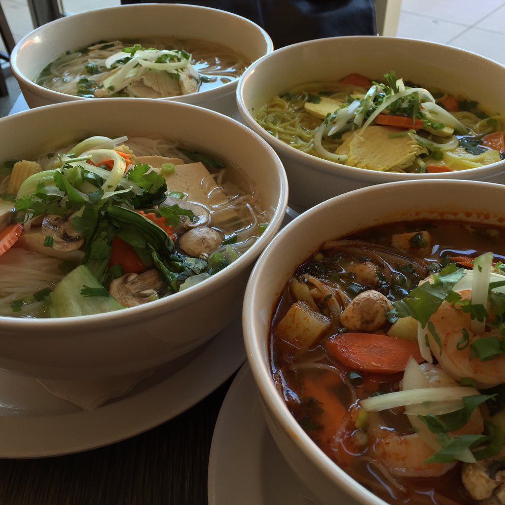 9021PHO's tweet photo. Rainy Sunday = bowls of #9021pho #Pho. Come visit or delivery available! #eeeeeats #lafoodie https://t.co/F4lFdCQh3z