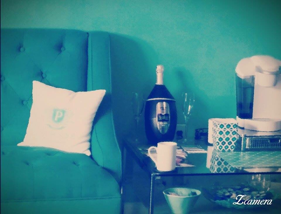 PICTURESQUE814's tweet photo. Good afternoon! Just as a reminder we are open seven days a week! #Eriesalon #eriepa #NewYork #hair #makeup #beauty https://t.co/vnYaWEvzLc