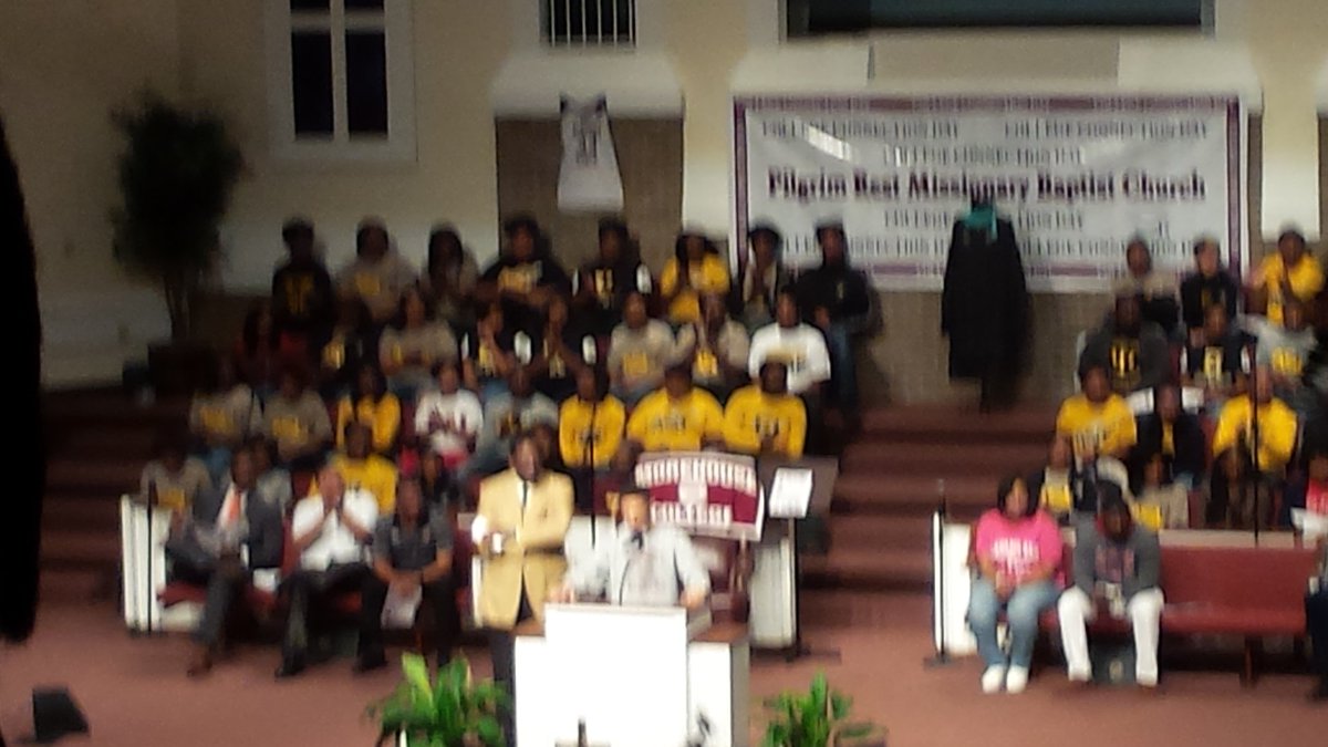 BelserSeana's tweet photo. College Day at Pilgrim Rest #wingandthings #eaglewings https://t.co/umYWCUh89O