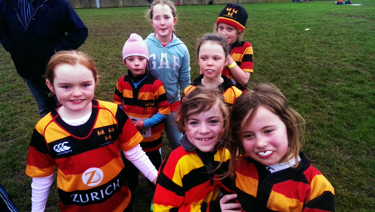 guyfagan's tweet photo. Congrats to the 1st ever competitive @LansdowneFC girls tag #rugby  squad who played today in @GreystonesRFC blitz! https://t.co/Yt1l8rTkT2