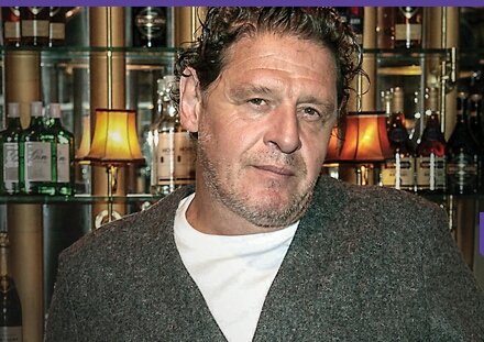 VirginMedia_TV's tweet photo. Oh hello @MPWDonnybrook 👋 we can't wait to see you on our screens very soon! #TheRestaurant #ComingSoon https://t.co/gjICYSTlPH