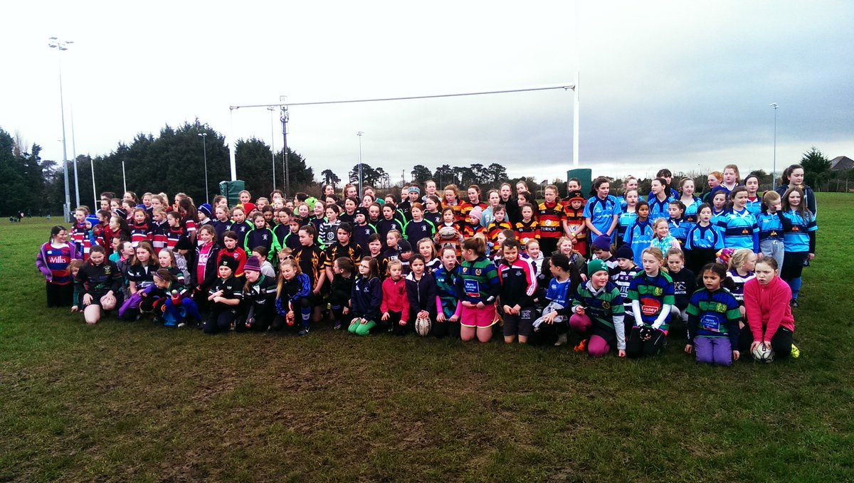 guyfagan's tweet photo. Congrats to the 1st ever competitive @LansdowneFC girls tag #rugby  squad who played today in @GreystonesRFC blitz! https://t.co/Yt1l8rTkT2