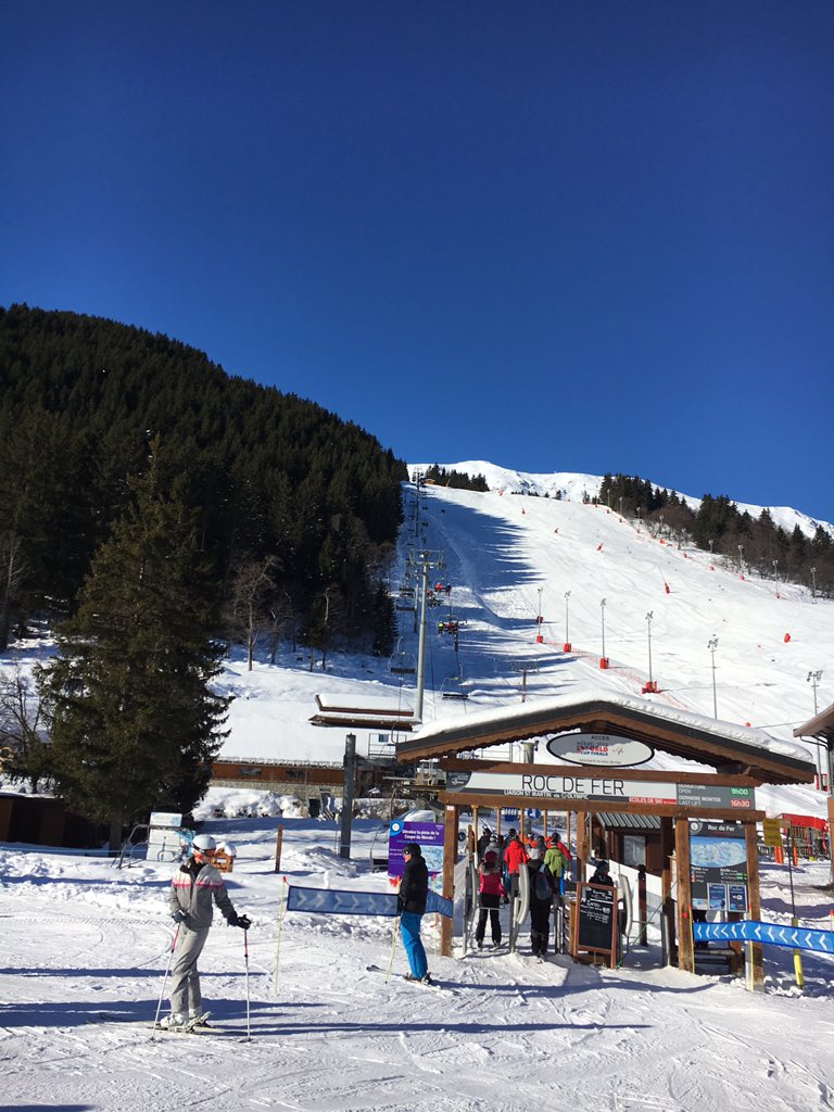 attwell1990's tweet photo. Miss this place already, won't be the same waking up tomorrow morning and not hitting the slopes 😩 #loveskiing https://t.co/eNvmyqwjvZ