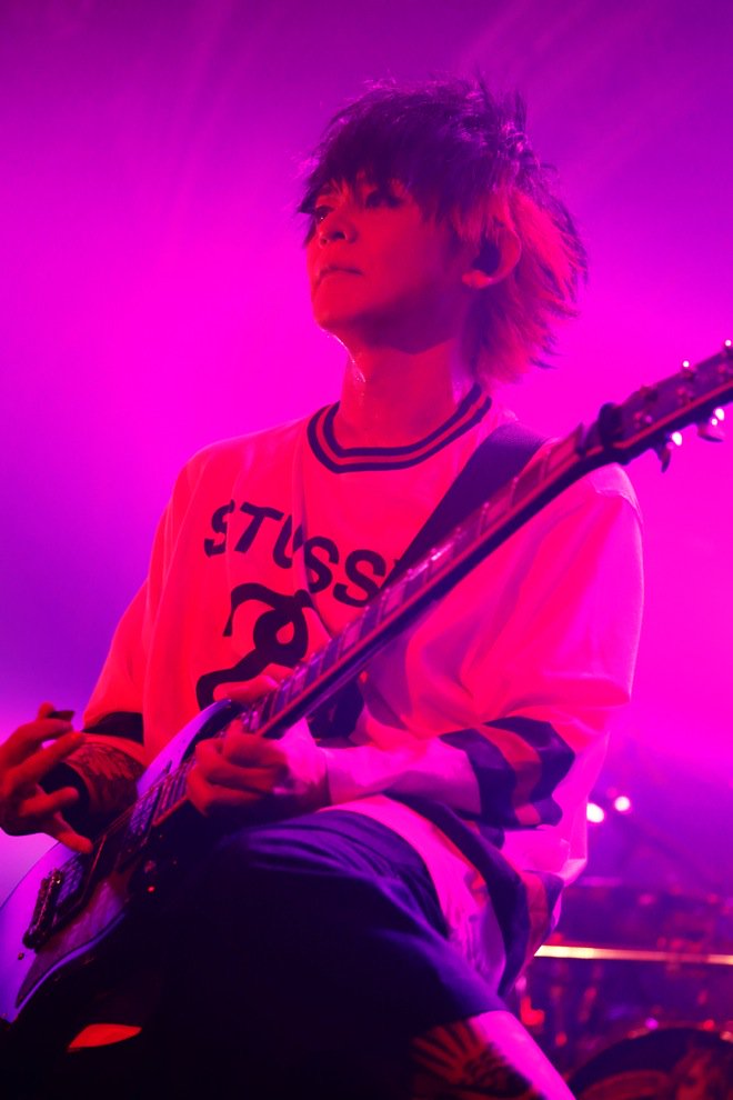 barks_news's tweet photo. VAMPS、<JOINT 666>ファイナル札幌で「また会えるよね」https://t.co/JMxHJqeNrx #VAMPS #JOINT666 https://t.co/hREWh6DY7y