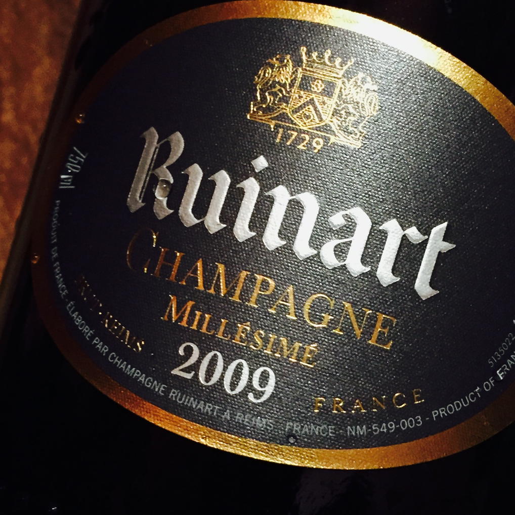 Un vin très crémeux, extra-brut, d'une belle onctuosité et longueur.