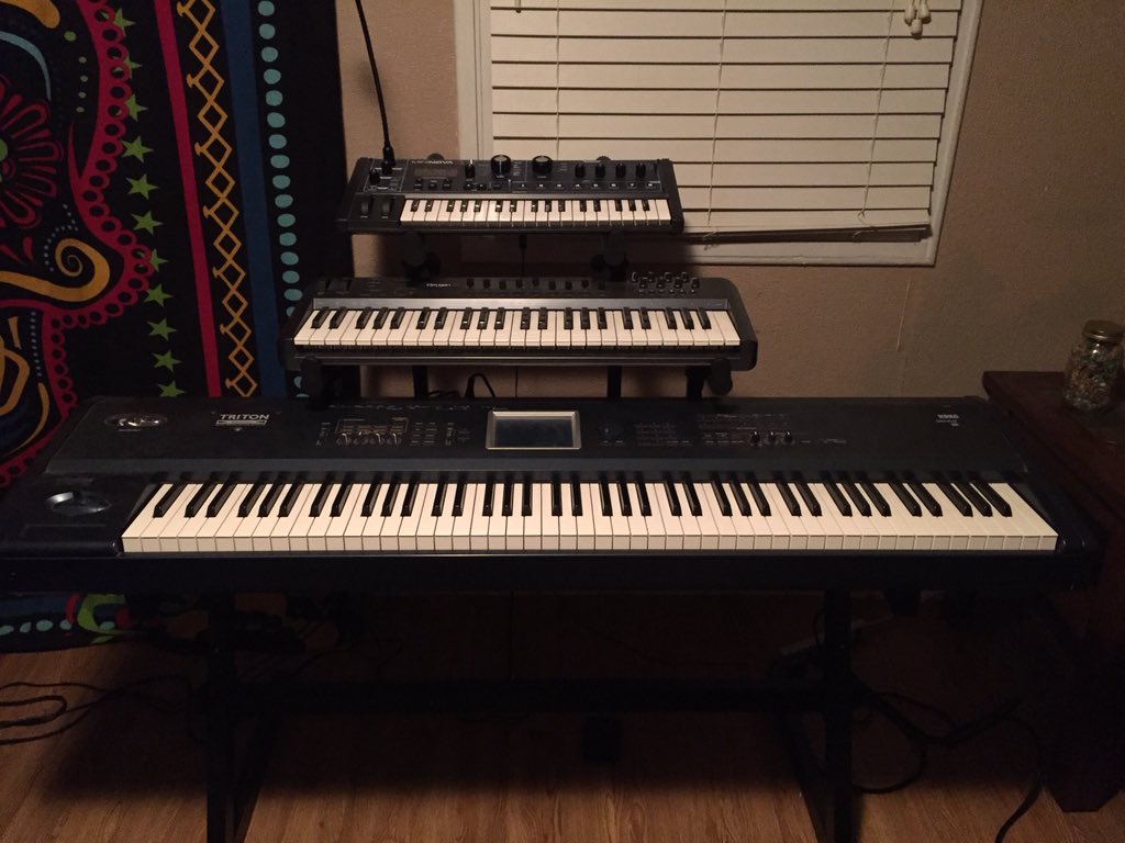atnerdynetwork's tweet photo. Upping our key game. #synths #nordelectroiscomingsoon #korgtriton https://t.co/MSEfn0Mw4D