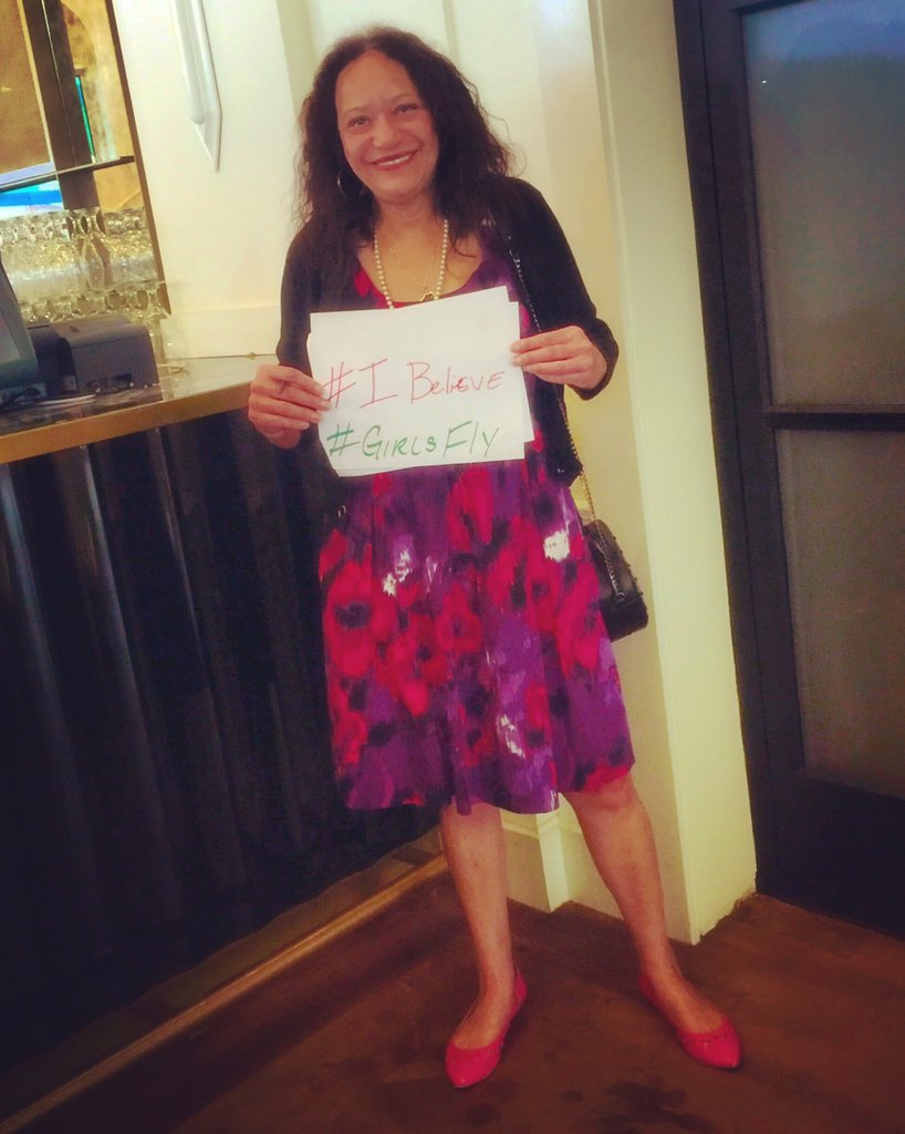 GirlsFlyGlobal's tweet photo. @esppr #GIRLSFLY Thank you for all the support Edna!!! 😄 https://t.co/KVzLrtaNcg