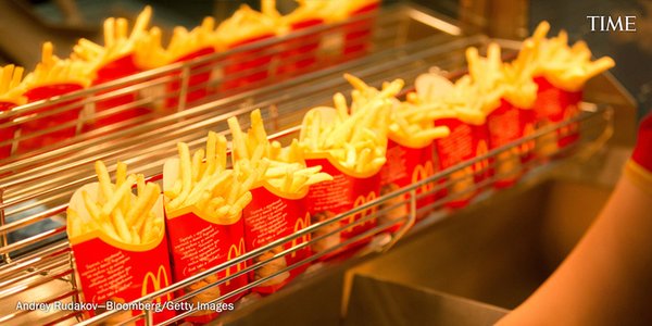TIME's tweet photo. Here's How McDonald's makes its french fries https://t.co/I2CdEEBBQr https://t.co/CEccQV5IgY