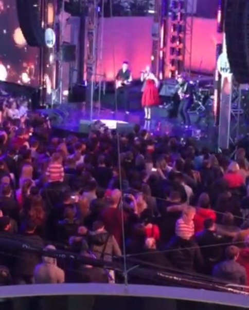 AlinaGrosu15's tweet photo. #музтв #muztv #партийнаязонамузтв 
#незабывай https://t.co/Sy0pD1wdYV