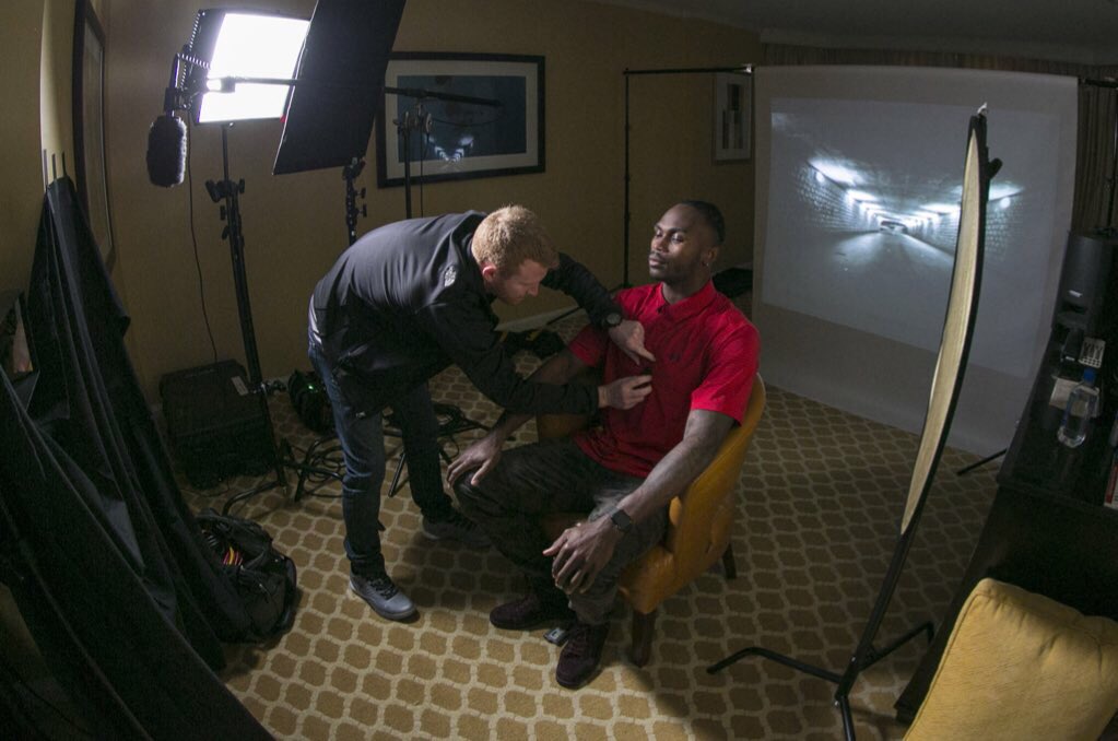 TAFilms's tweet image. BTS of @juliojones_11 interview for @UAAADocumentary airing TONIGHT 10:30pmET.