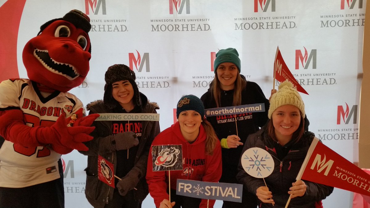 MSUMEngagement's tweet photo. More photos from the awesome #almost3K! @MSUMoorhead @BCBSND #redriverzoo @BOB95FM @FargoMoorhead #Frostival16 https://t.co/liP0eOaD7p