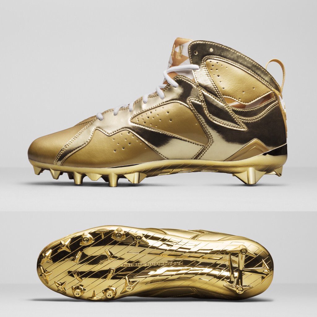 gold jordan football cleats
