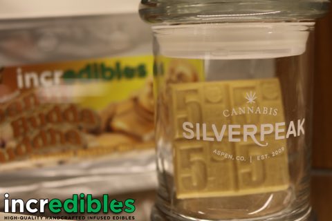 iluvincredibles's tweet photo. #incredibles #edibles #eportion #silverpeak #aspen #marijuana #cannabis #savinglives #doseresponsibly #colorado 🍫🏆🇺🇸 https://t.co/PZGvP9W6HA
