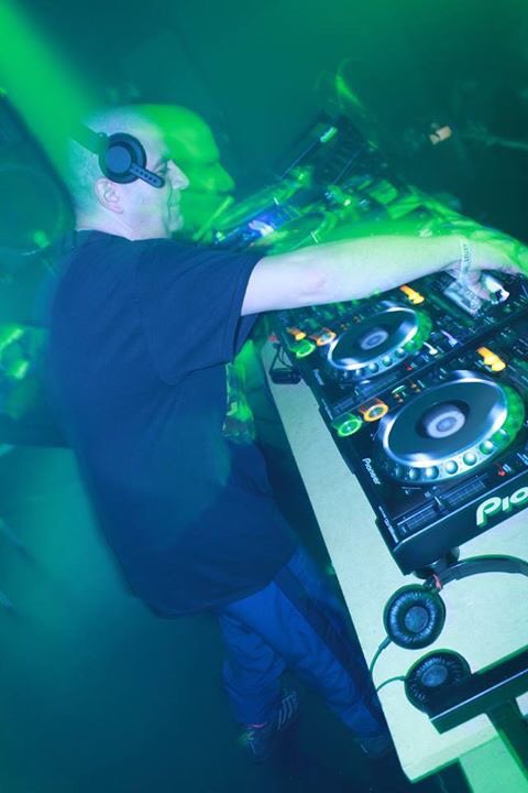 Yes Mr <a href="/nickyblkmkt/">nicky blackmarket</a> at Unity &amp; Dirty Be'ach at <a href="/TheAquariumLive/">The Aquarium</a>