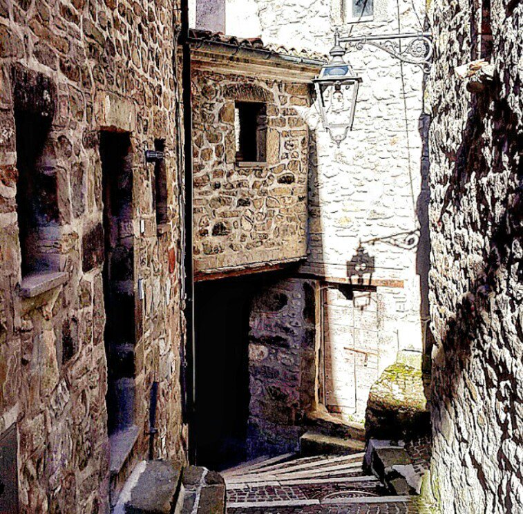 natourarte_info's tweet photo. Five of the prettiest villages in a quiet corner of central #Italy #Abruzzo https://t.co/84g7CF1R7z #nicestay #craft https://t.co/UMyPUj0bg1