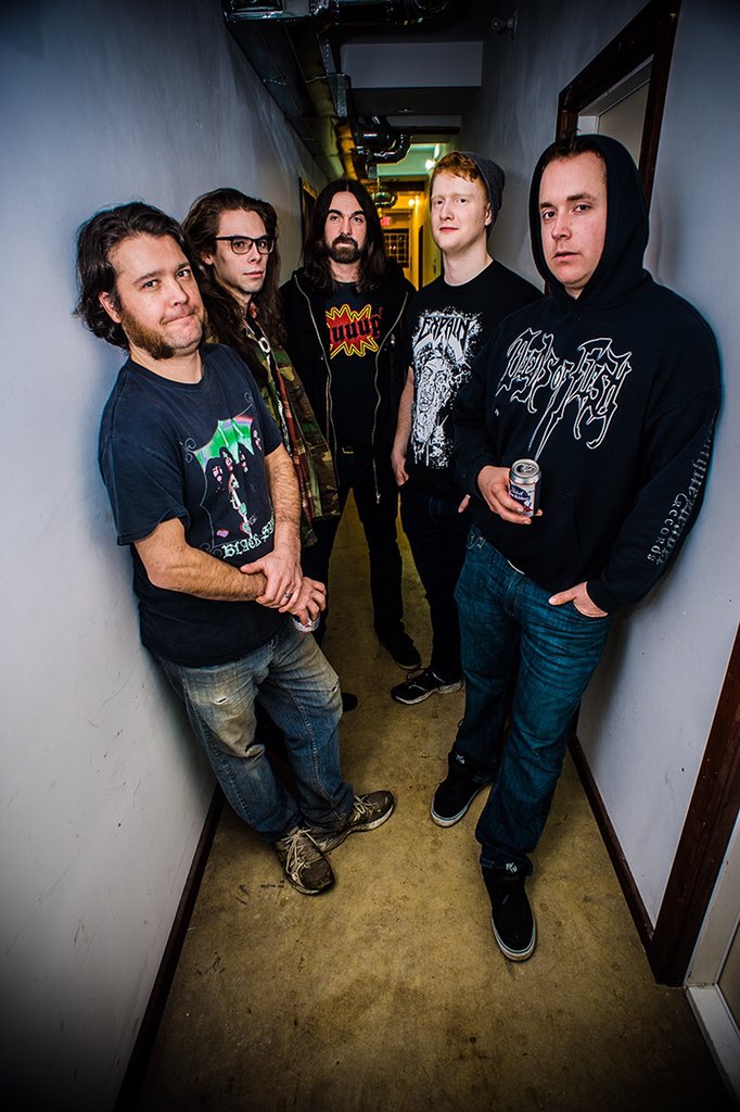 rynsteinphoto's tweet photo. East Van super band release track: https://t.co/Xbm200kM6J #metal #eastvan #expain #angry https://t.co/4i3F31wVLr