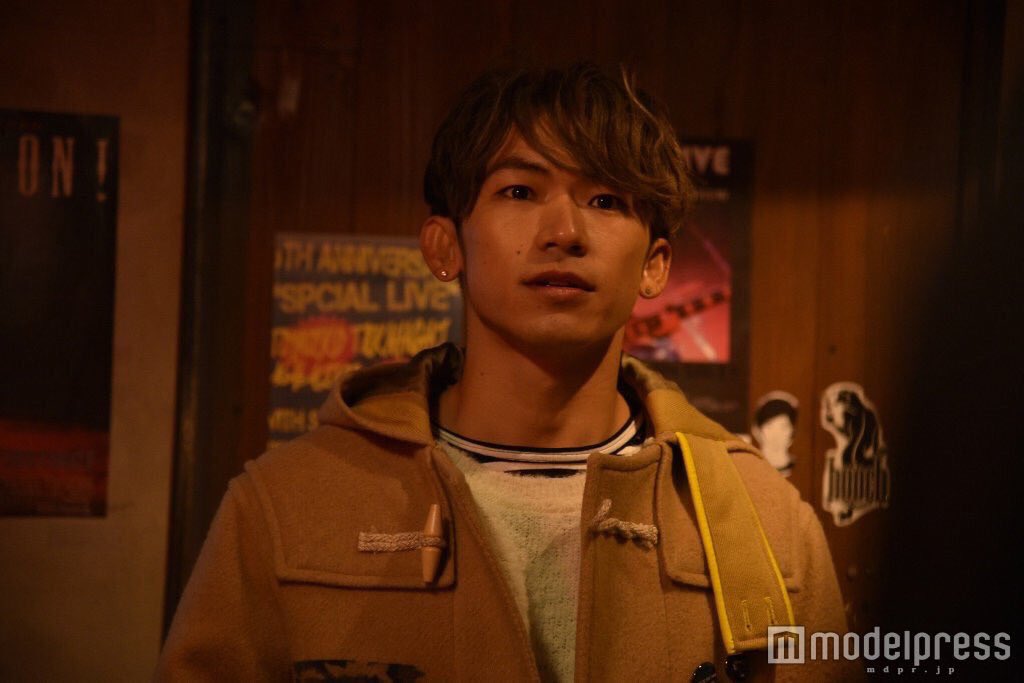 3jsb_19890306's tweet photo. カッコよすぎる...😍💕
ずっと見ていられる💟

#早く見たい人RT 
#NAOTO 
#楽しみな人RT 
#ナイトヒーローNAOTO https://t.co/GxgH3GEQAZ