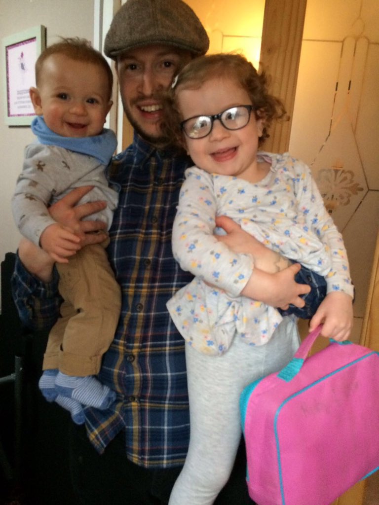 ChelseaHinsley's tweet photo. @SamCLFC #Happy https://t.co/88djOV8Qmn