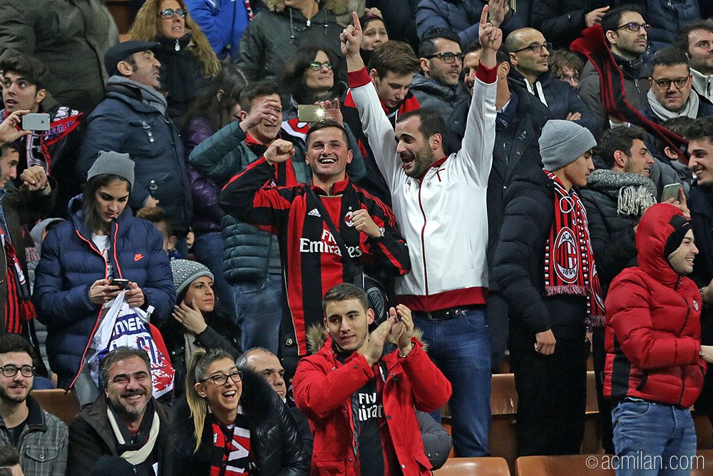 AC Milan tweet media