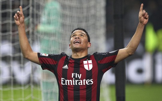 MotivacionesF's tweet photo. Este señor es un verdadero ejemplo de superación... https://t.co/Ic8prszdNj