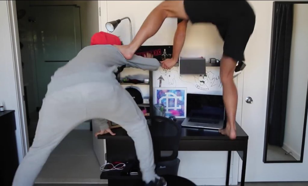 Gunner_David_'s tweet photo. When you're twerking with your bother on your desk and your mom walks in... @Asher_David_ https://t.co/vaGLXTiDnI