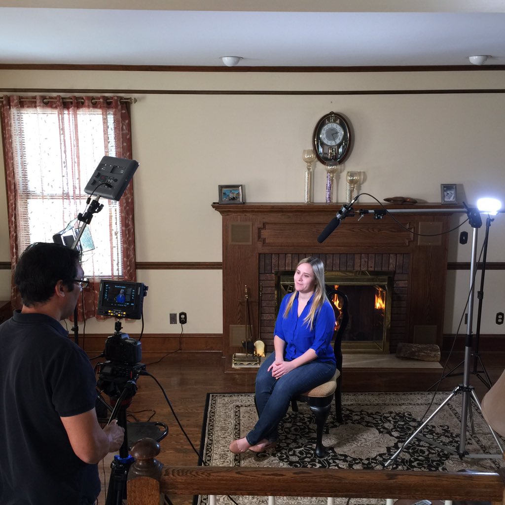 jayjgarrett's tweet photo. Some more behind the scenes action of today's #GarrettTeam video shoot! #realestate https://t.co/KkGChK01ga